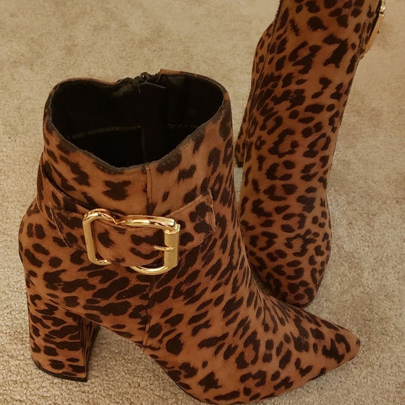 animal print boots new look